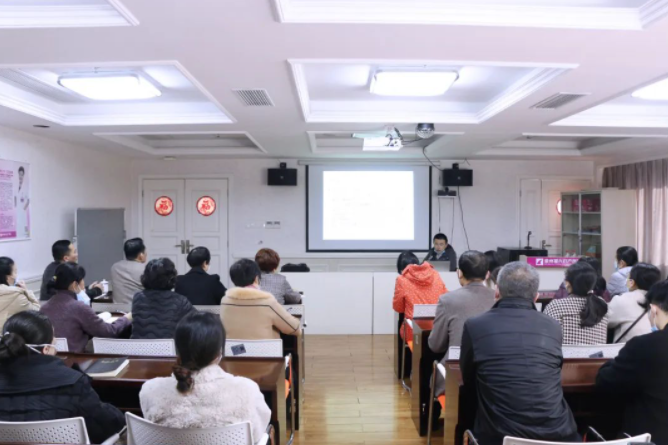 精准保胎专家同研共讨,助力求子家庭点亮好“孕”明灯