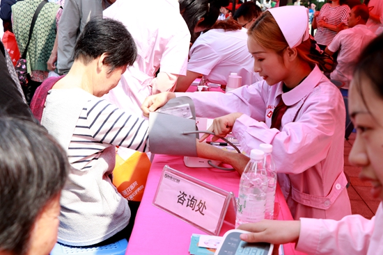 自强脱贫助残共享，福州福兴妇产医院在行动