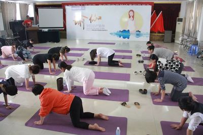 专业赋能，健康孕育——林铮老师孕产瑜伽公开课在福州福兴妇产医院圆满举行